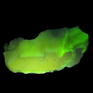 Pink Art Glass Cullet Glowing Manganese‎ Slag Glass #5GL82